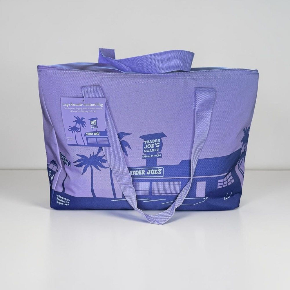 Trader Joe's Large Reusable Insulated Shopping Bag Lavender Purple 8 Gallon NEW - Picture 4 of 6